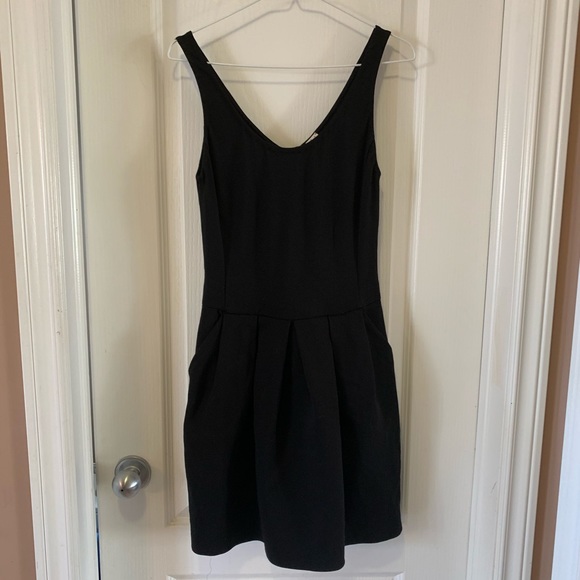 Wilfred Dresses & Skirts - Wilfred black peplum dress size 4